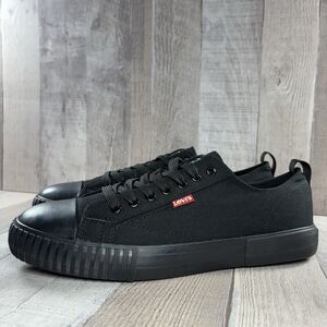 Levi's Anikin Men's Size 9 Canvas Sneakers Casual Shoes Low Top Lace Up Black